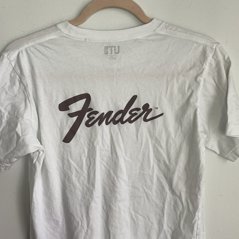 Uniqlo Fender crewneck graphic T-shirt sz XXS